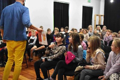 Z bajką za pan brat - spotknie z Panem Poetą